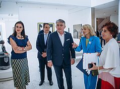 MACA expone ‘Madre de Srebrenica’: arte y memoria contra el olvido del genocidio